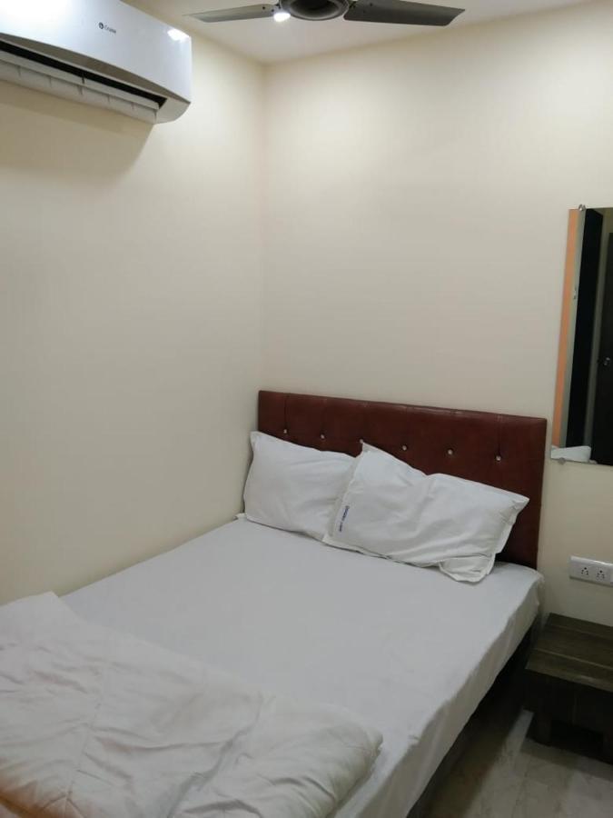 Sadguru Lodge Mumbai Kültér fotó